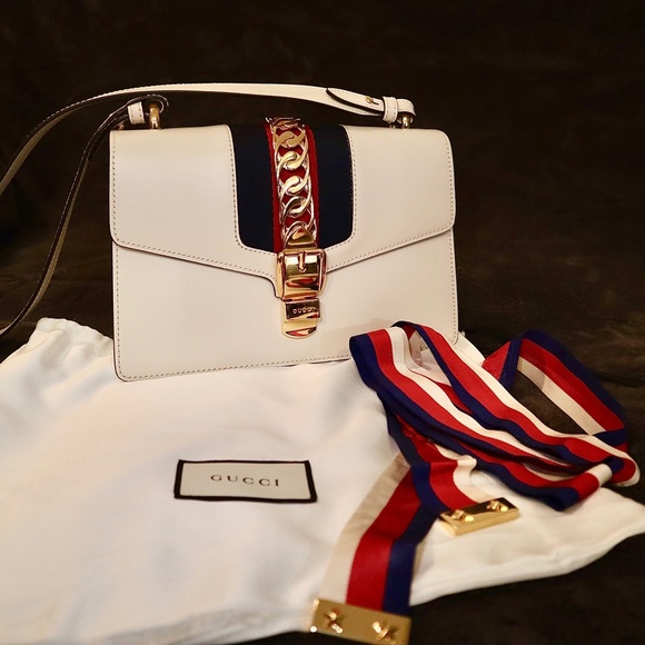 Gucci Sylvie White Small Shoulder Bag - Picture 1 of 16